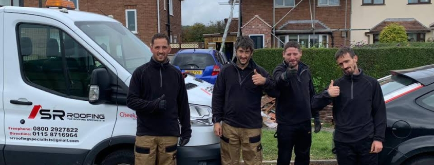 SR Roofing team